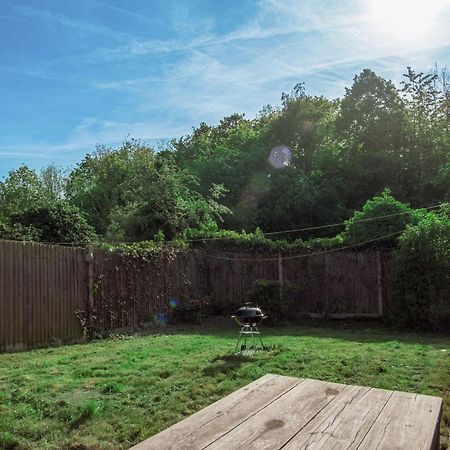 Luxe 5 Bed Bungalow In Snodland, Medway, Kent 외부 사진