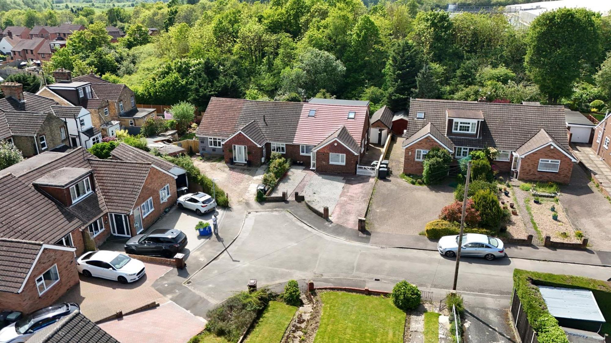 Luxe 5 Bed Bungalow In Snodland, Medway, Kent 외부 사진